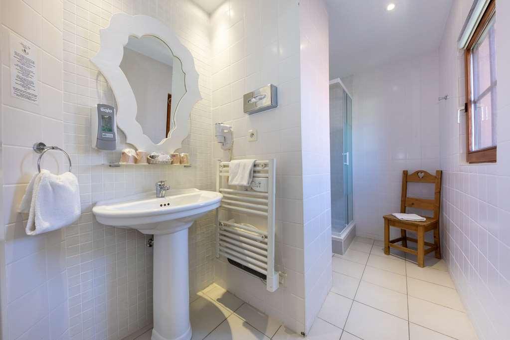 The Originals Boutique, Hotel La Ferme Du Pape, Eguisheim Habitación foto