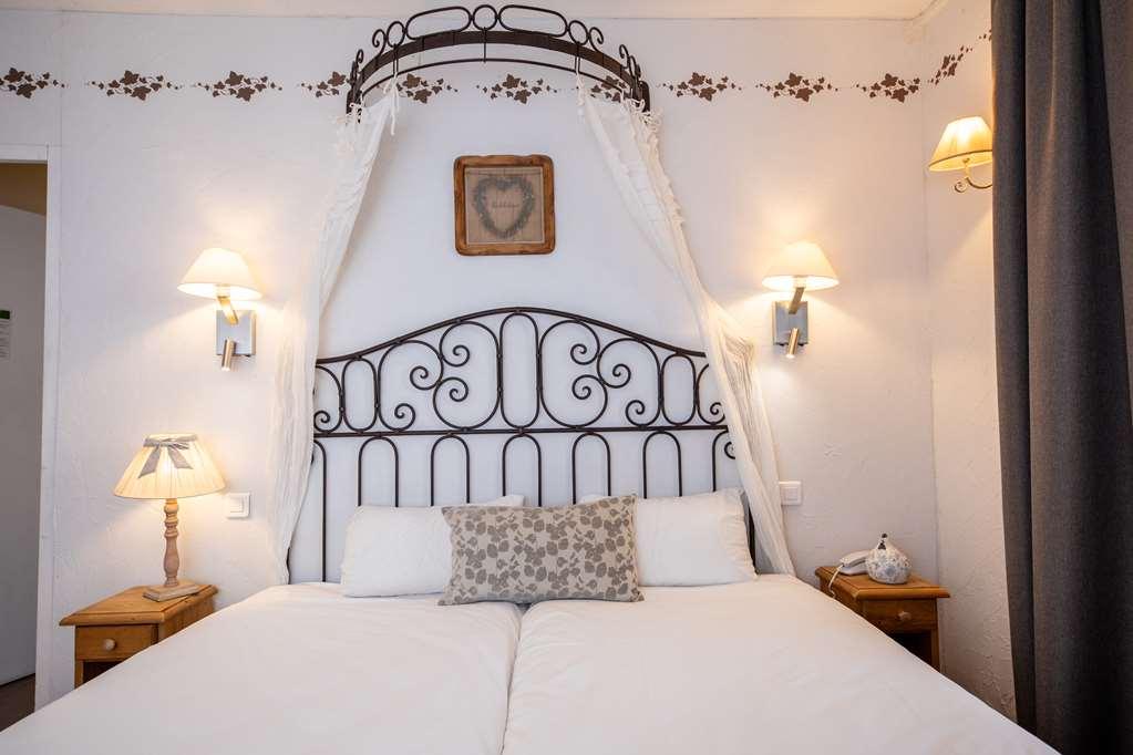 The Originals Boutique, Hotel La Ferme Du Pape, Eguisheim Habitación foto